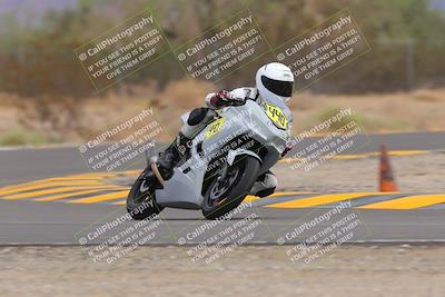 media/Sep-10-2022-SoCal Trackdays (Sat) [[a5bf35bb4a]]/Turn 6 (1140am)/